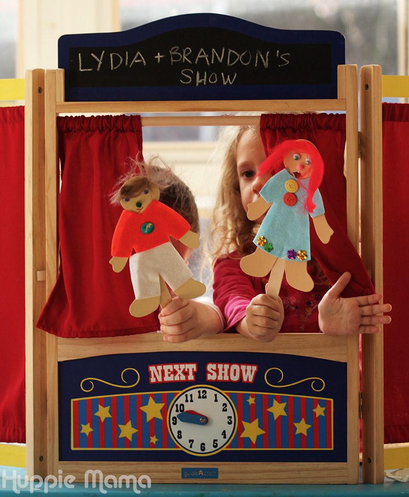 A Crafty Puppet Play Date - Our Potluck Family