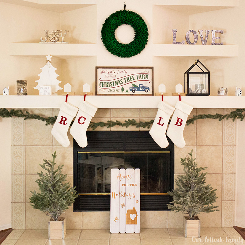 DIY Wooden Christmas Tree Farm Sign - Our Potluck Family