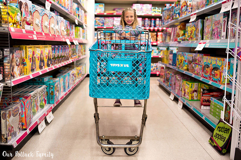 toys r us shopping cart