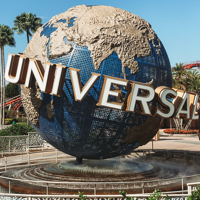 Universal Studios Cabana Bay Beach Resort entrance